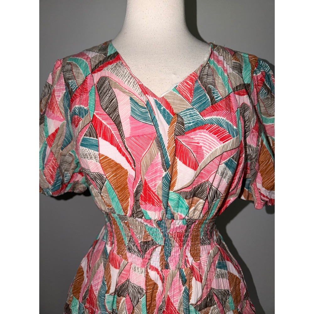 Hayden Los Angeles Abstract Tropical Leaf Smocked Mini Dress Pink M HY8133 X8 - Picture 4 of 9